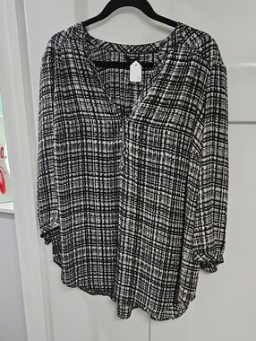 torrid Black & White Plaid Henley Tunic